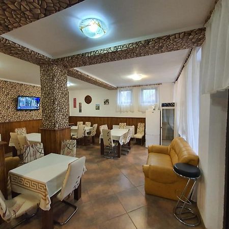 Pensiunea Eden Băile Olăneşti Exterior foto