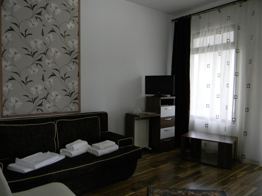 Pensiunea Eden Băile Olăneşti Exterior foto